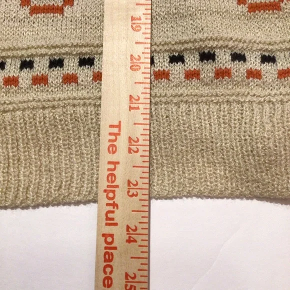 Wanna B Halloween Inspired Sweater Size S - Picture 11 of 11